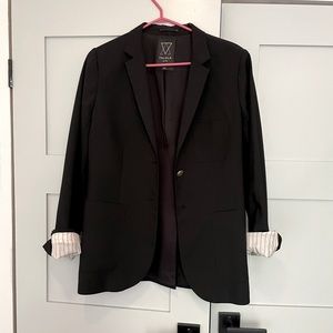 Aritzia Talula Blazer
